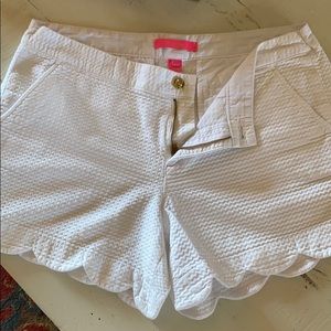 Lily Pulitzer scalloped shorts